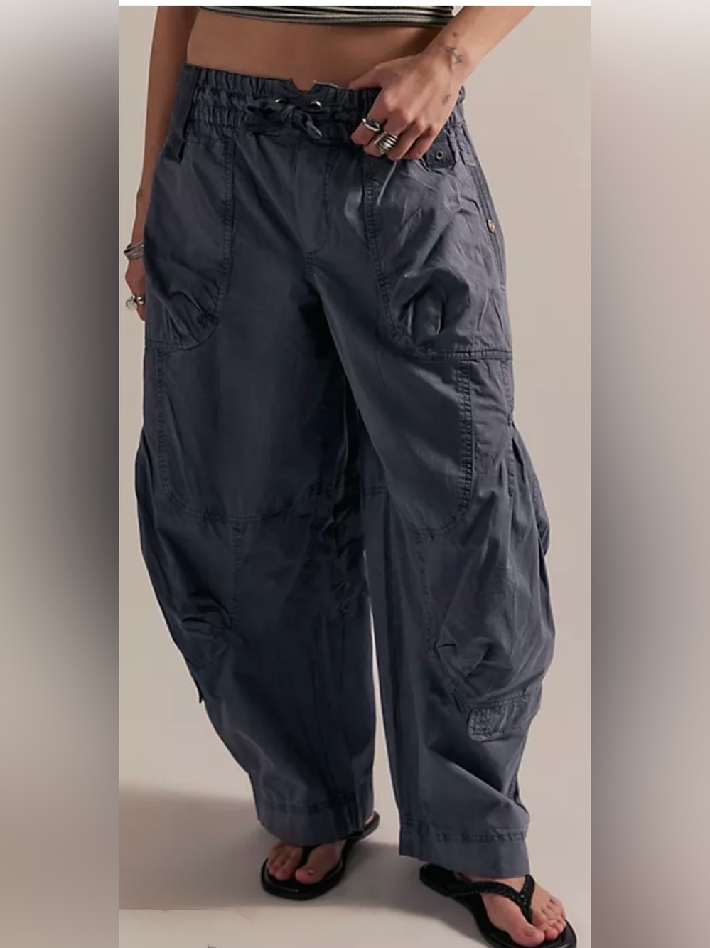 FREE PEOPLE ONSET CARGO PANTS SIZE SMAL! NEW WITH TAGS! THIS COLOR IS SOLD OUT!